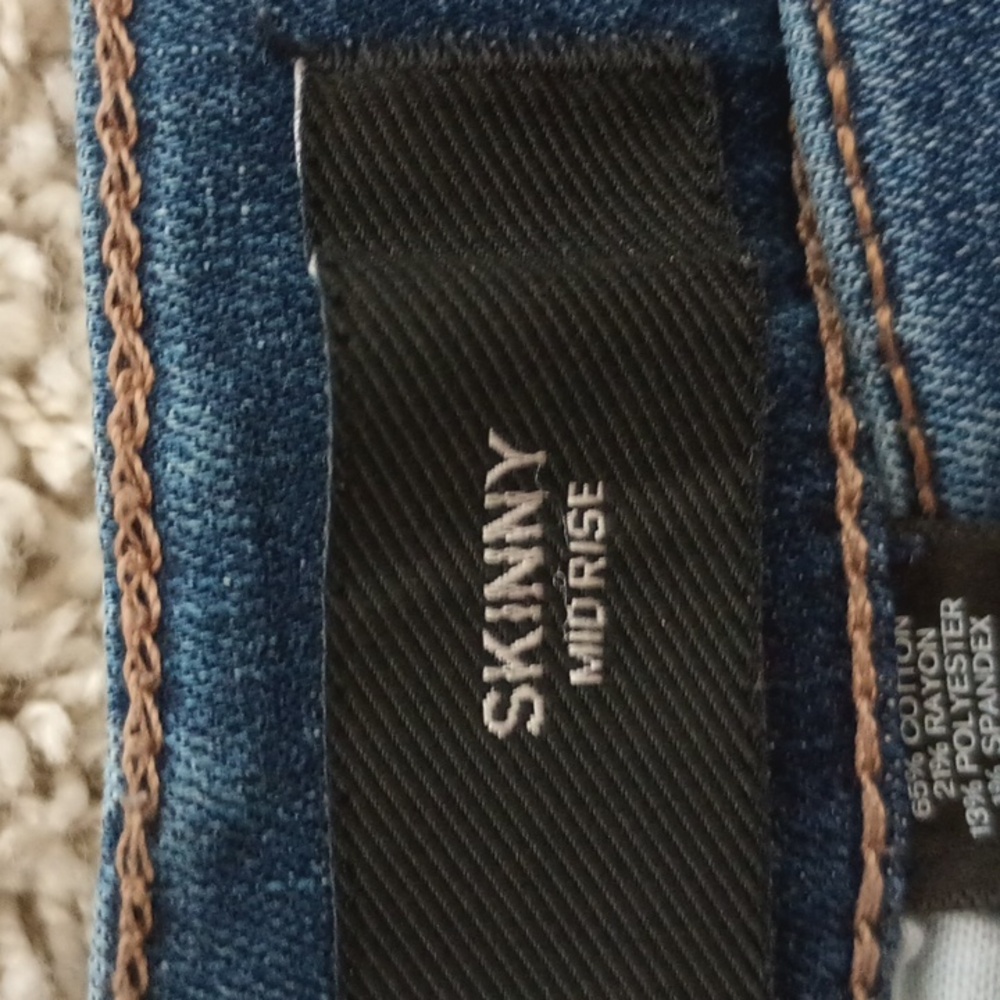 Express Jeans - Picture 4 of 7